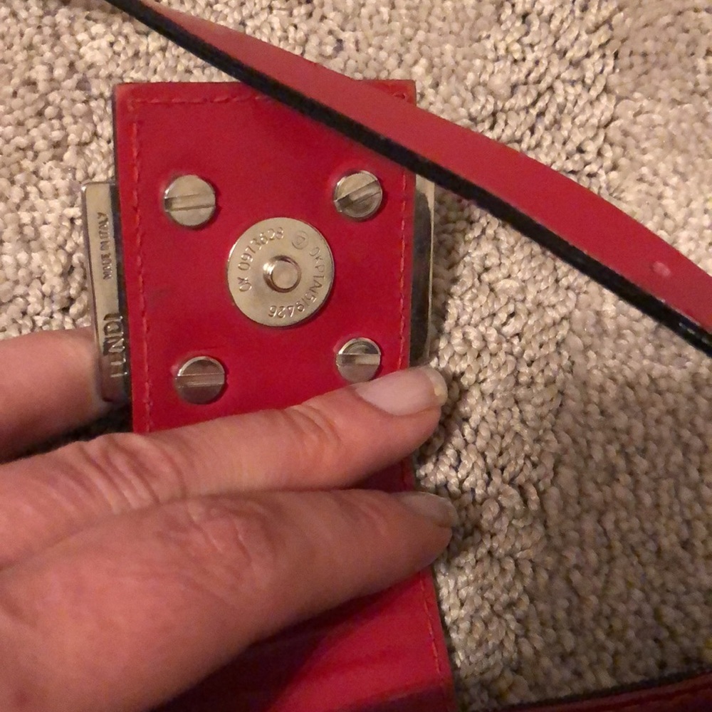 Fendi pouchette 100% authentic, used - Picture 6 of 9